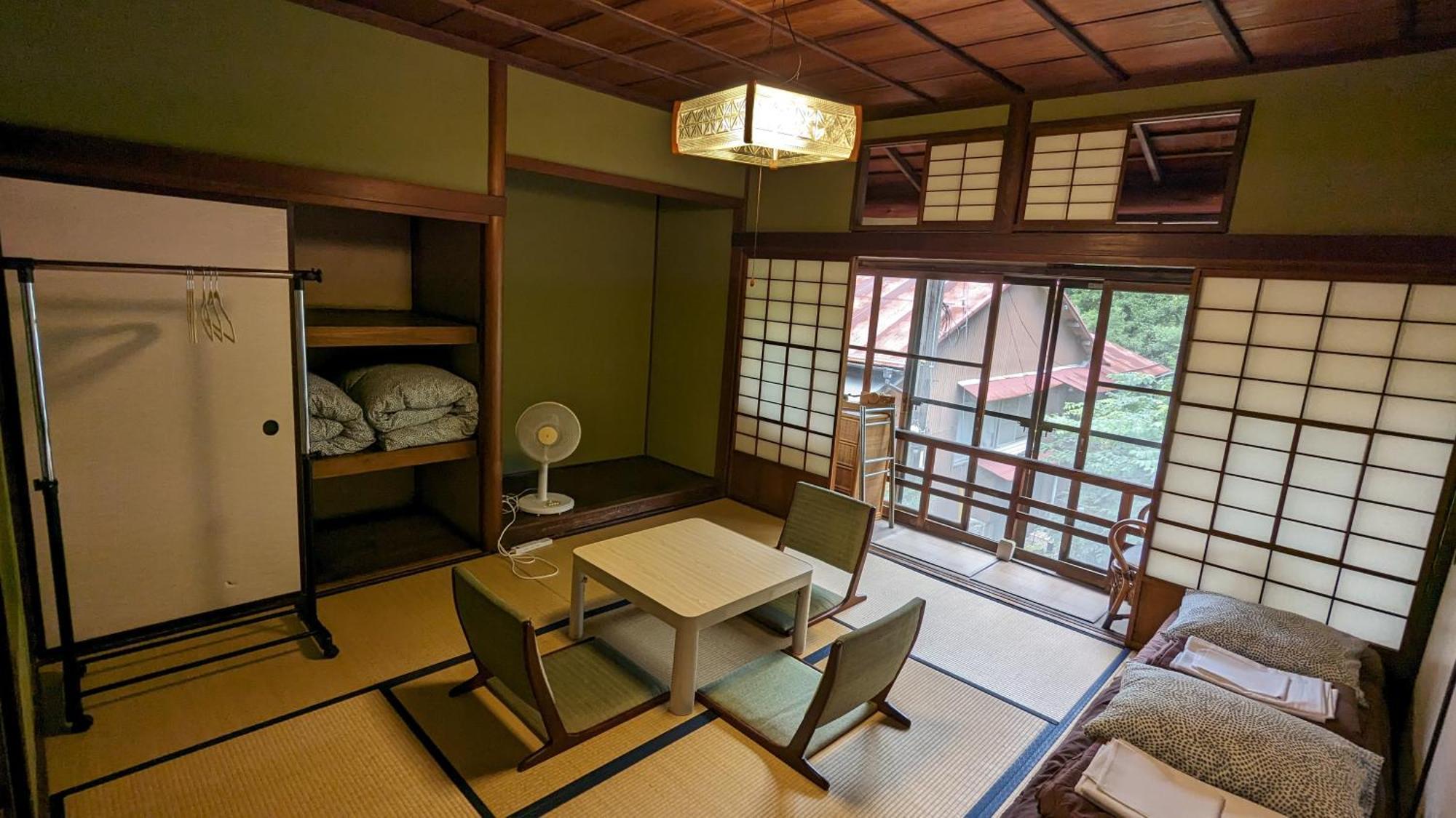 Hakonehostel1914 Стая снимка