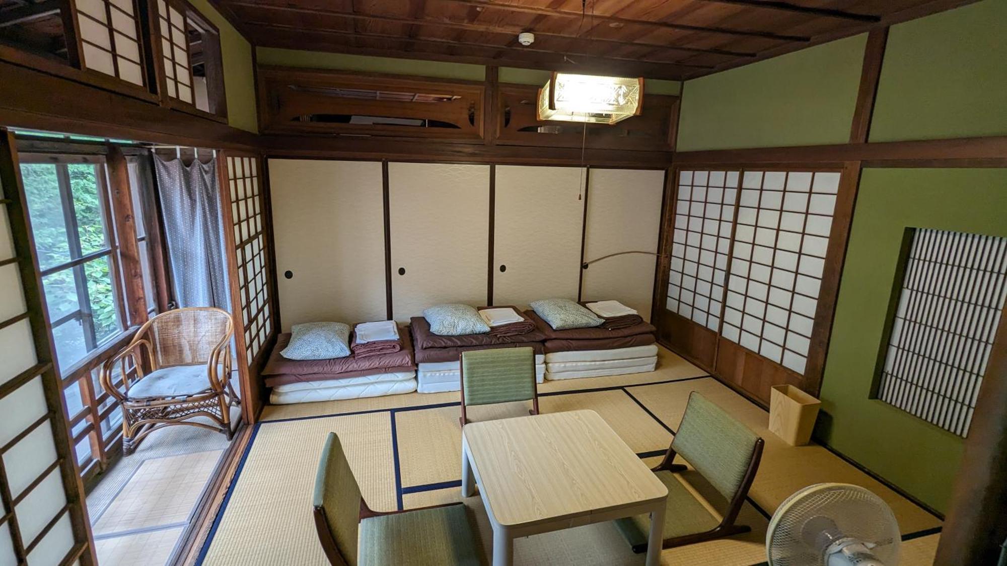 Hakonehostel1914 Стая снимка